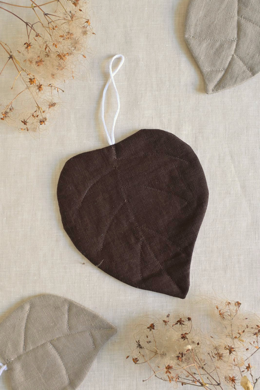 lněná dekorace lípový list