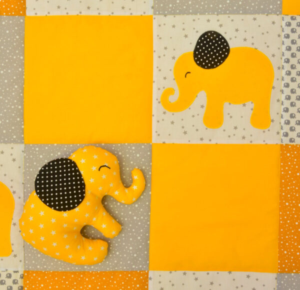 patchworková deka se žlutými slony
