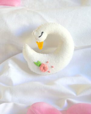 husička s růžovými kvítky