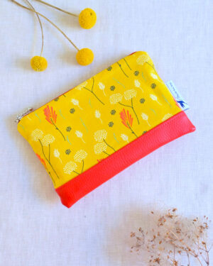 kosmetická taška žlutá malá